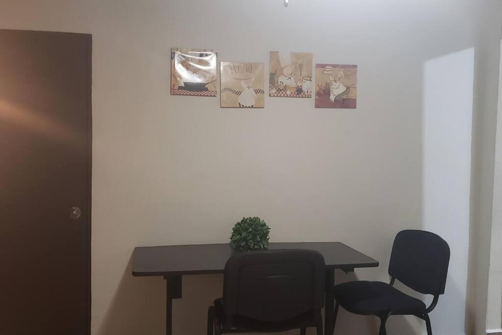 Departamento GRANDE con 2 recamaras con aire 5 camas wifi 115mb, cocina .Cochera techada, #4 Ciudad Valles Exterior foto